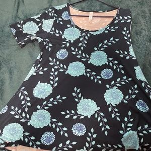 Lularoe Perfect T